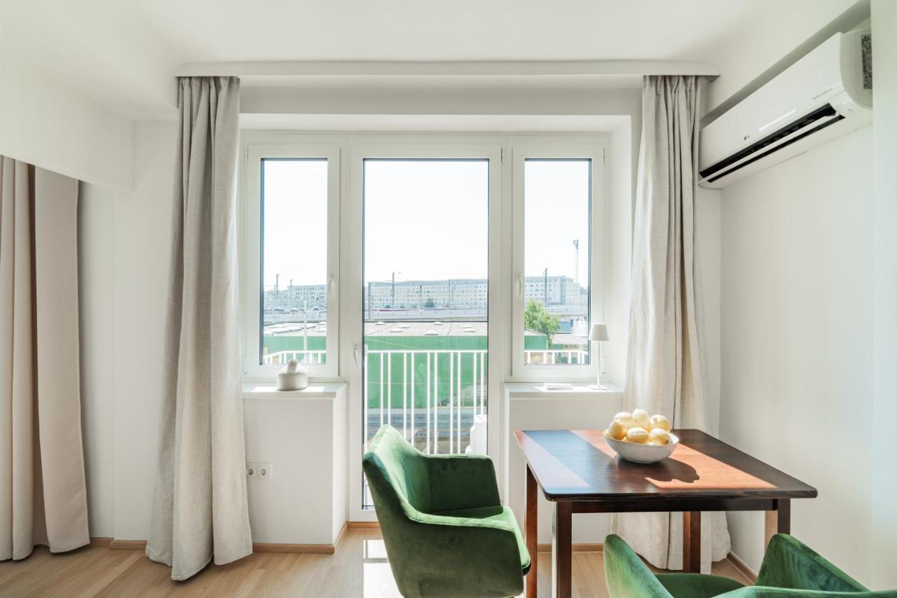 Zentrale 50M² Suite 10 Gehminuten Vom Hauptbahnhof Viena Exterior foto